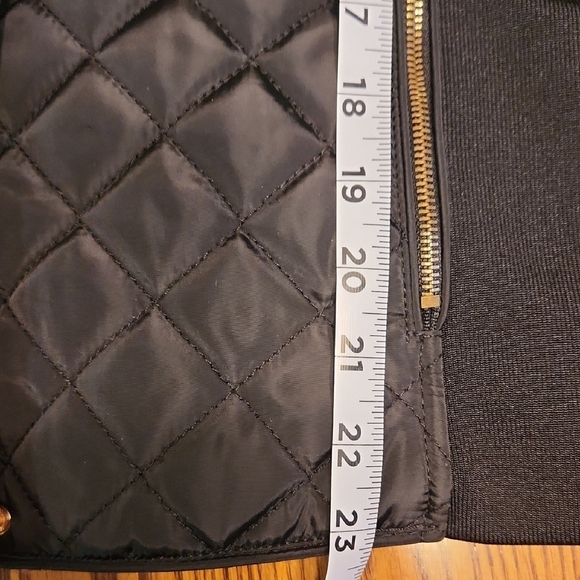 BKE Women's Black Quilted Puffer Jacket - Picture 13 of 14